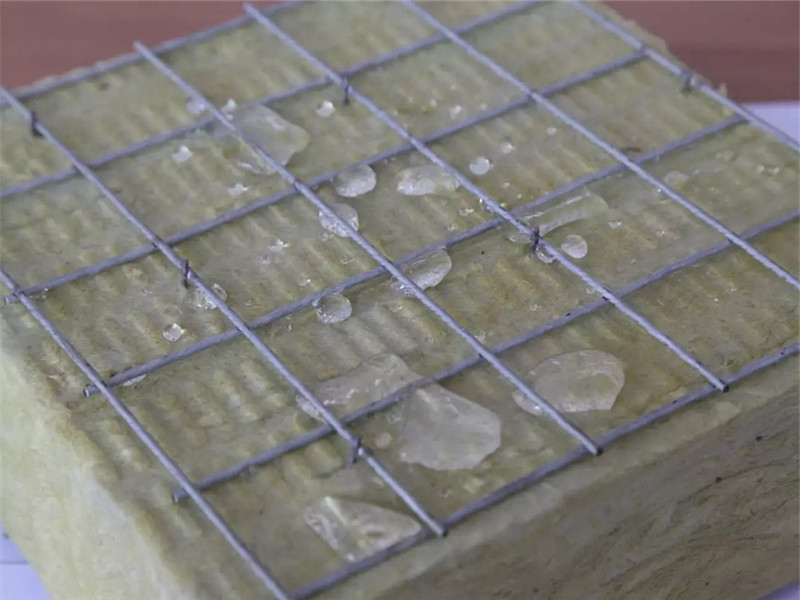 插絲巖棉復(fù)合板