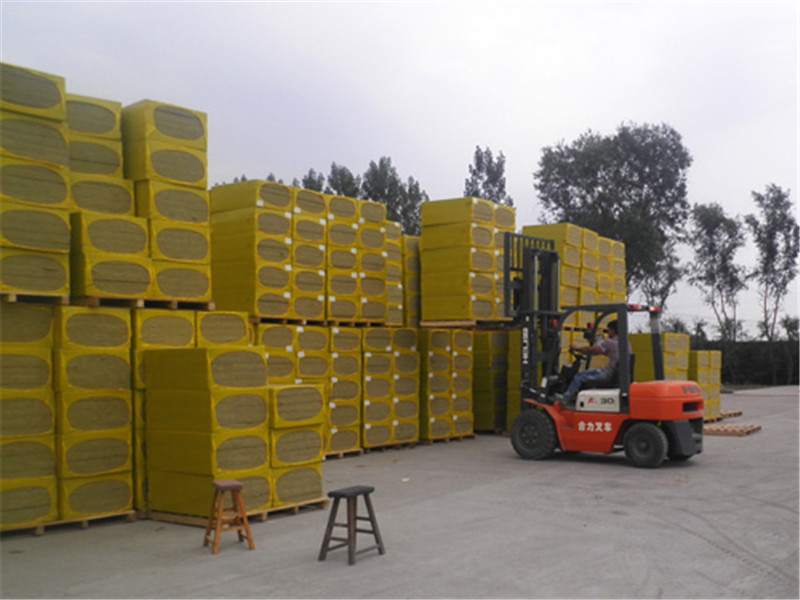 建筑外墻巖棉板